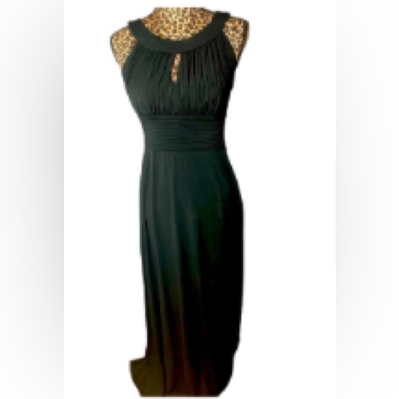 Signature Formal Dress Size 4 Black - Picture 1 of 3
